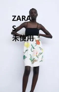 【ZARA】未使用 Sサイズ キャミワンピース ノースリーブ フルーツ 黒