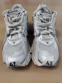 BALENCIAGA RUNNER スニーカー 白 サイズ42 鑑定証明書付のサムネイル