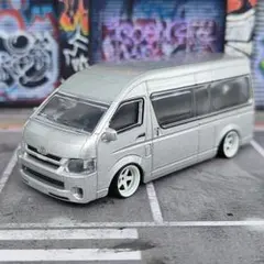 トミカ改造 トヨタ ハイエース フルエアロ 赤 マジョレット ホット