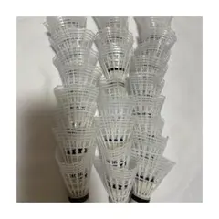 バドミントンシャトルのサムネイル