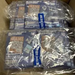 ワンピースベースショップ　アクリルブロックチャーム　7-9月　未開封30個