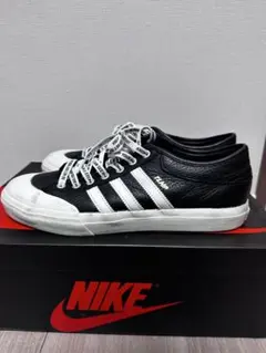 adidas MATCHCOURT TRAP LORD CG5614 アディダス