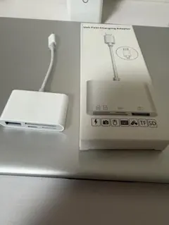 は*ん様 ♡ 4in1 iPhone SDカードリーダーLightning変換ア