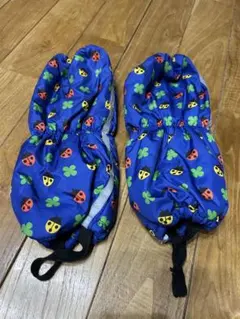 Item thumbnail for item bee8dd72-241e-4f50-9b90-ac29f1aed81a