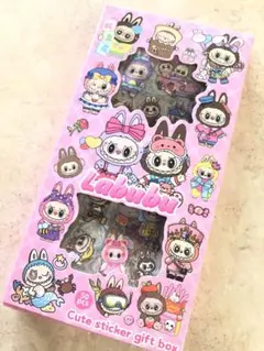 大人気‼️LABUBU ラブブ　箱透明シール　らぶぶ