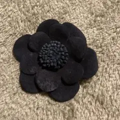 ハンドメイド ブローチ