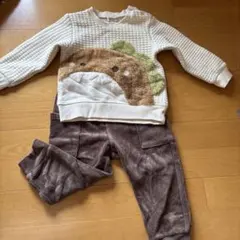 恐竜デザイン トレーナーとカーゴパンツセット
