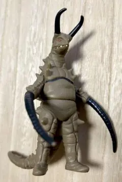 2025年最新】ソフビ グドンの人気アイテム - メルカリ