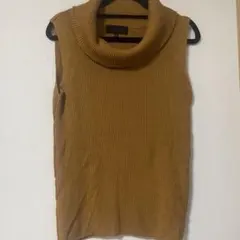 UNTITLED ノースリーブニット サイズ2 ブラウン