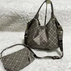 Item thumbnail for item fa83b8d5-aad8-41c5-8328-37596d990b53