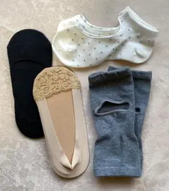 【新品】【送料込み】【レディース２２～２５】異種類レッグウェア４足セット