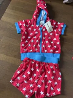 新品未使用　タグ付き　上下セットのサムネイル