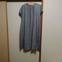 無印　細かい黒色チェック　麻100% 半袖 膝丈ワンピース