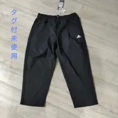 未使用　新品　アディダスレディースパンツ七分丈