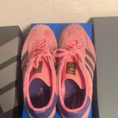 adidas Gazelle ピンク スニーカー