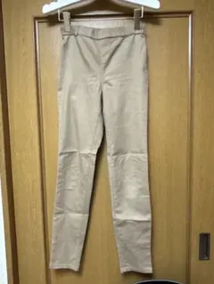GU ベージュ スキニーパンツ ゴムウエスト　S