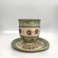 喜多里加】24K金彩 エキゾチック花紋様 カップ＆ソーサー（生成り
