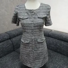 ボタン付きグレー系ミニワンピース