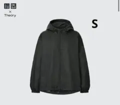 【UNIQLO】ユニクロ×セオリー　防水ナイロンパーカー　ゆったりデザイン黒S