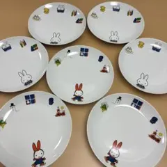 【新品・未使用】ミッフィー 絵皿 プレート 7枚セット ローソン 非売品 箱付き