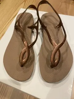 Havaianas ハワイアナス　ビーチサンダル ルナlunaゴールドのサムネイル