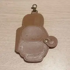 【新品未使用】ミッフィー ダイカットキーケース