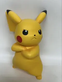 q*a様 LLADRO ピカチュウ ポケモン シリアル88 - メルカリ