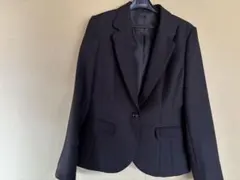 黒いスーツ　ジャケットのみ