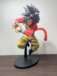 ドラゴンボール 孫悟空　スーパーサイヤ人4 フィギュア ドラゴンボールGT