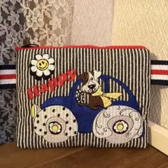 ロラライハリス★刺繍★わんこポーチ　ヒッコリーキルティング