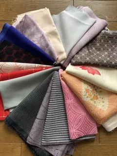 多色模様の着物布地はぎれ　16枚セット