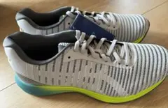 アシックス　asics ランニングシューズ　26.5