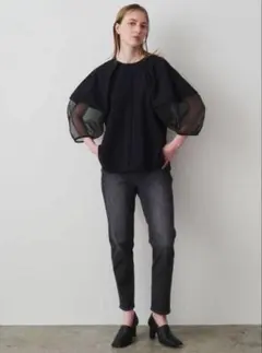 Item thumbnail for item d797ab6b-2ec0-48c3-8a30-f9d0642ec250