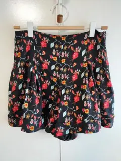 BEAMS HEART 花柄フレアショートパンツ