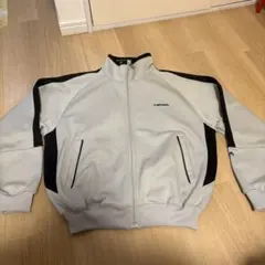 トラックジャケット
