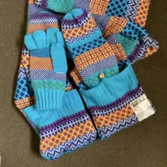 幾何学模様ニットマフラー&ミトン