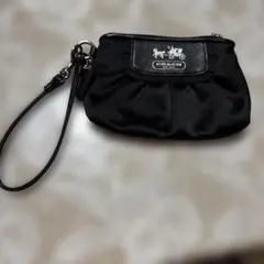 コーチ　ポーチ