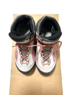 Item thumbnail for item 4009c257-a2fe-4ab4-b07a-051f4866e553