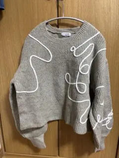 エンブロイダリーニットプルオーバーLS