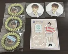 トゥバ txt ヒュニンカイ カフェ アクスタ 缶バッジ ネームプレート