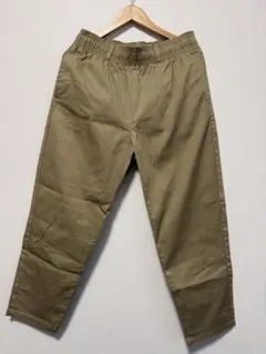 カーキ ゴムウエスト チノパン