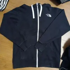 THE NORTH FACE ブラック ジップアップパーカー