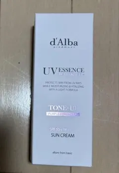 d'Alba ウォータフルトーンアップサンクリーム（パープル