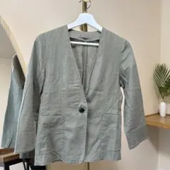 ◯GU ノーカラージャケット カーキ色 Sサイズ◯のサムネイル
