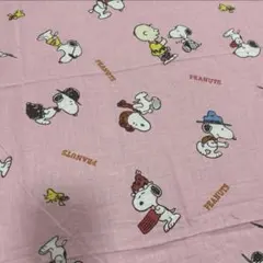 スヌーピー ビンテージシーツ　ハギレ ピンク