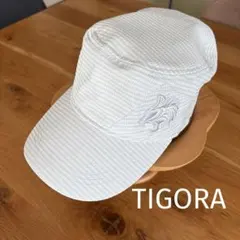 ライトグレー　キャップ　美品