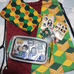 鬼滅の刃 お弁当箱　入学準備