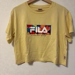 値下げ　FILA ボタニカルロゴTシャツ　イエロー　Mサイズのサムネイル
