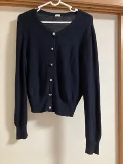 GUネイビー ボタン付き カーディガン