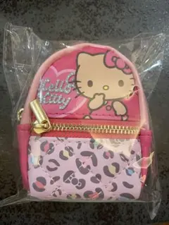 新品未開封 ヒョウ柄　サンリオ スカーフ付きチャームリュック 日焼けキティ